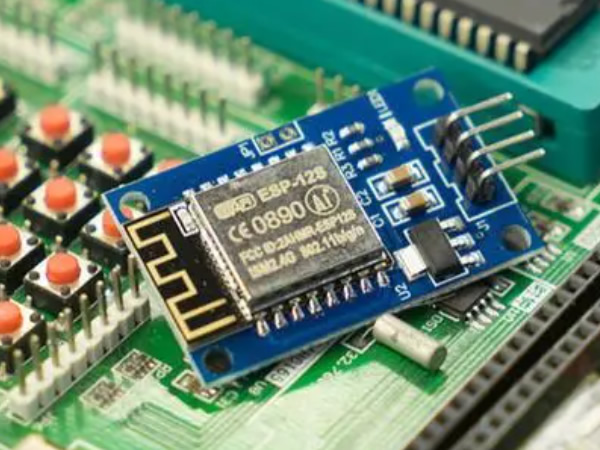 PCB和PCBA有什么区别不一样?